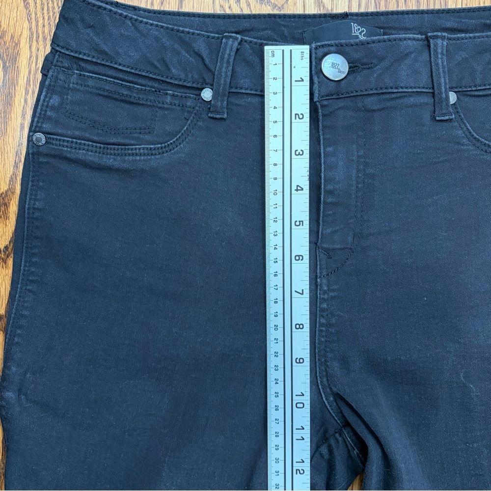 1822 Denim Black Skinny Jeans - Picture 7 of 9